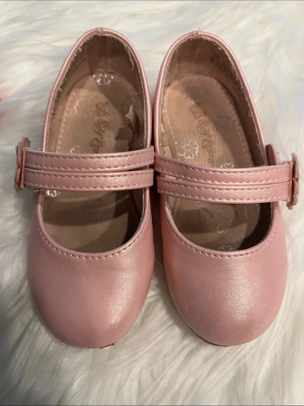 5/$35 Used Classic Girls Shimmer Pink Mary Jane Dress Shoes size 7M